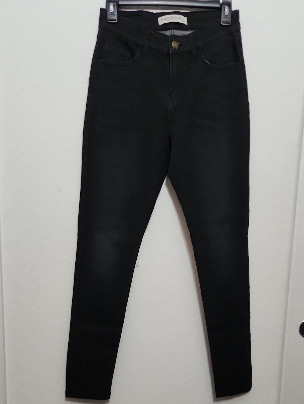 Classic Black High-Rise Skinny Jeans for Women